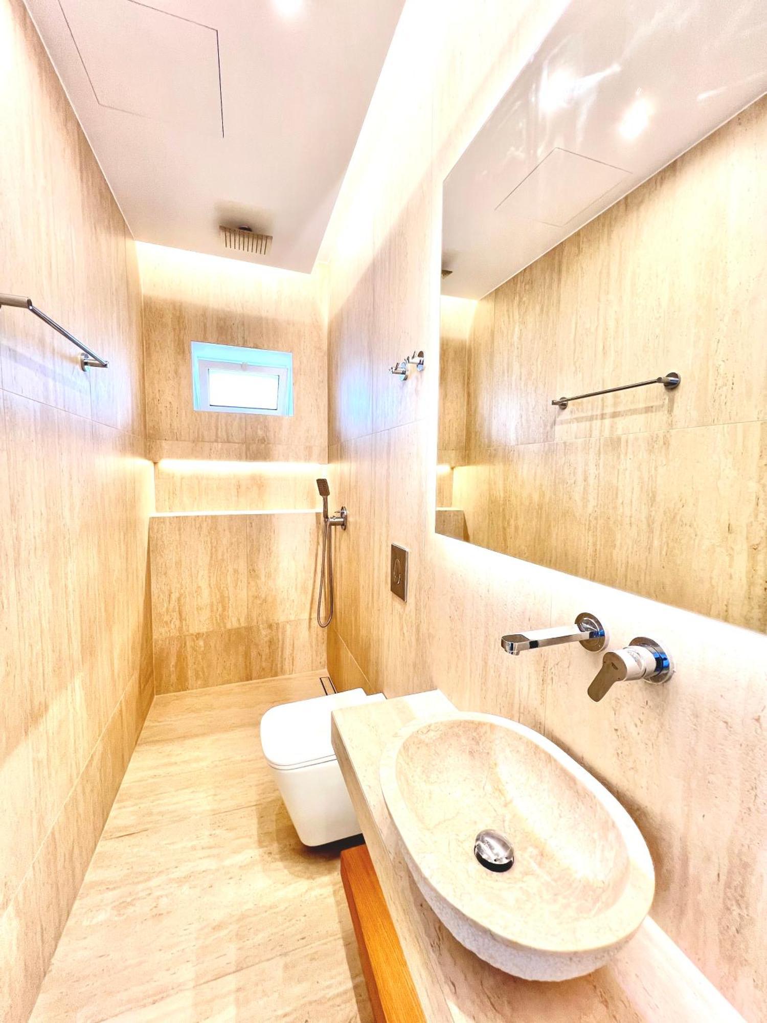 Xenios Zeus Rooms Koróni Buitenkant foto